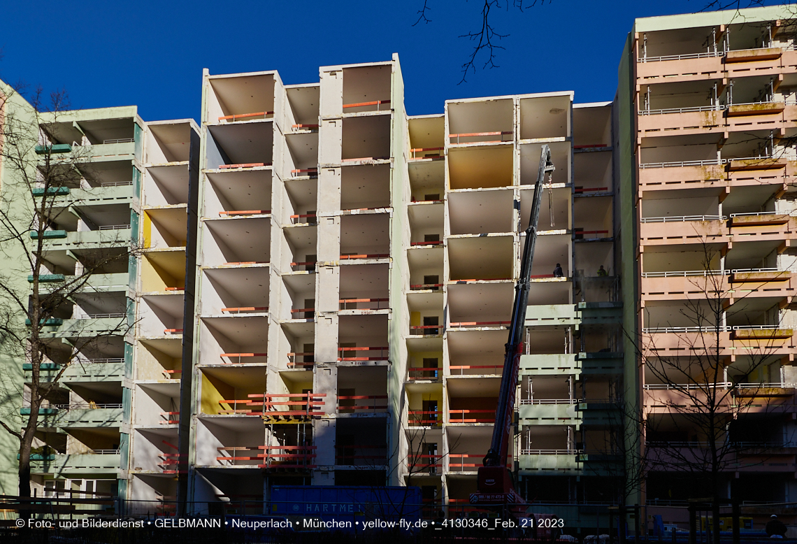 21.02.2023 -  Mega-Sanierung in der Kurt-Eisner-Straße in Neuperlach